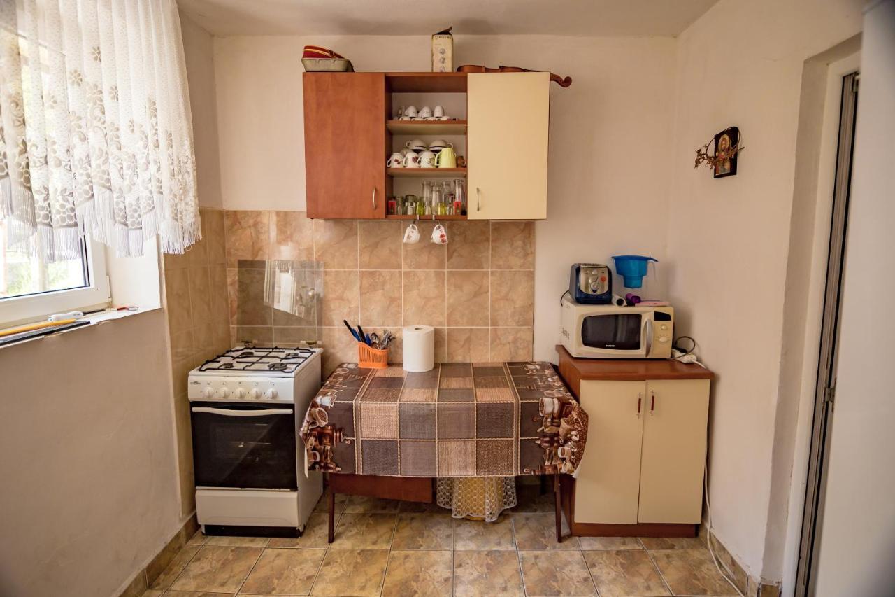 Old House Apartment Вама Веке Екстериор снимка